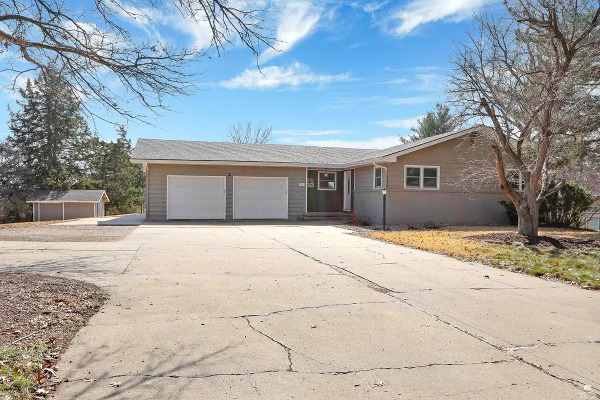 3501 Dickens Avenue, Manhattan, KS 66503 - #1