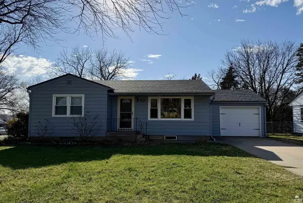 405 N Washington Street, Council Grove, KS 66846