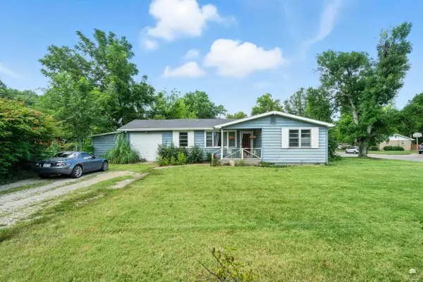 1729 Casement Road, Manhattan, KS 66502