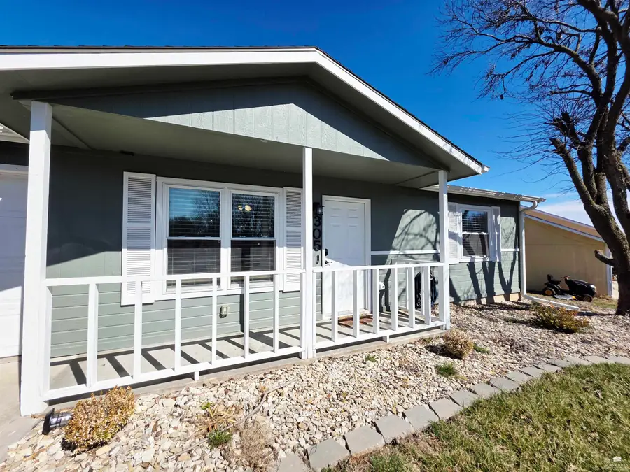 305 Palomino Lane, Ogden, KS 66517 - #3