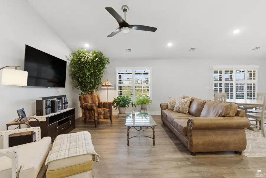 8899 Regina Lane, Manhattan, KS 66502 - #2