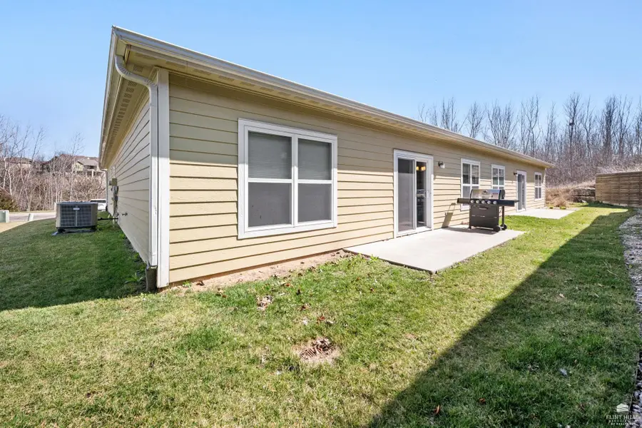 320 Rosewalk Place, Manhattan, KS 66503 - #2