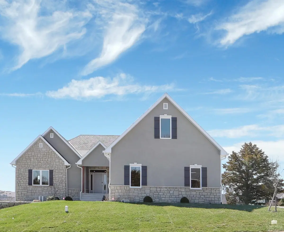 1113 Wyndham Heights Drive, Manhattan, KS 66503 - #1