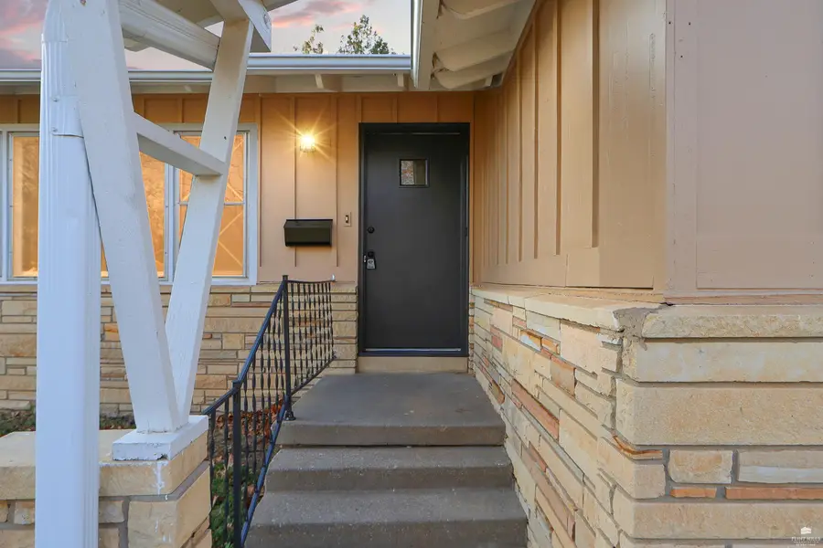 910 Redwood Street, Junction City, KS 66441 - #2