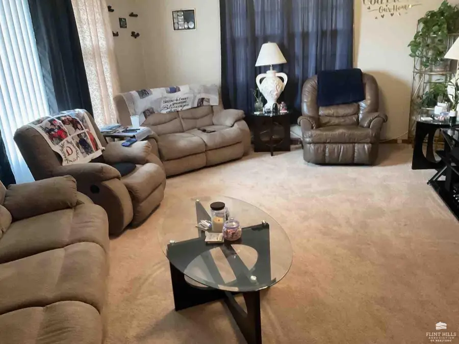 128 W Pine, Junction City, KS 66441 - #2