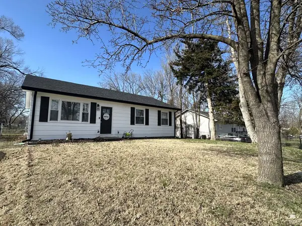 131 Flint, Junction City, KS 66441