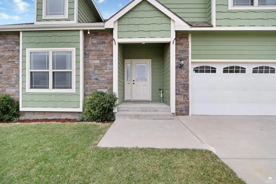 4503 Lamonte Drive, Manhattan, KS 66503 - #3