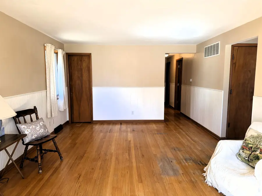 2808 Goodrich Circle, Manhattan, KS 66502 - #3