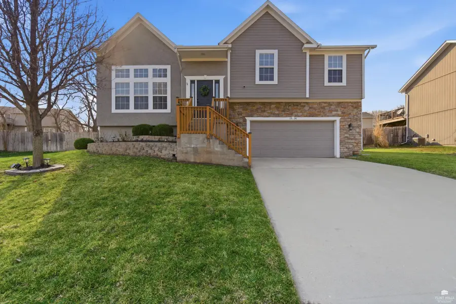 1334 Overbrooke Drive, Junction City, KS 66441 - #3