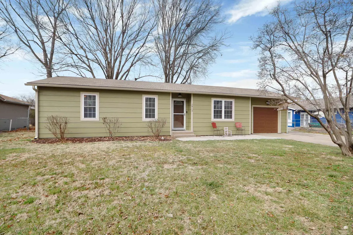 1913 Dogwood Drive, Manhattan, KS 66502 - #1
