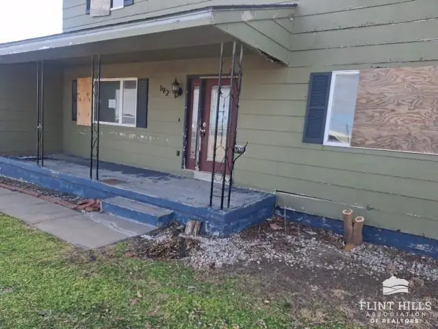 192 Amy Avenue, Russell, KS 67665 - #2