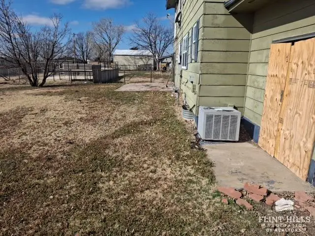 192 Amy Avenue, Russell, KS 67665 - #3