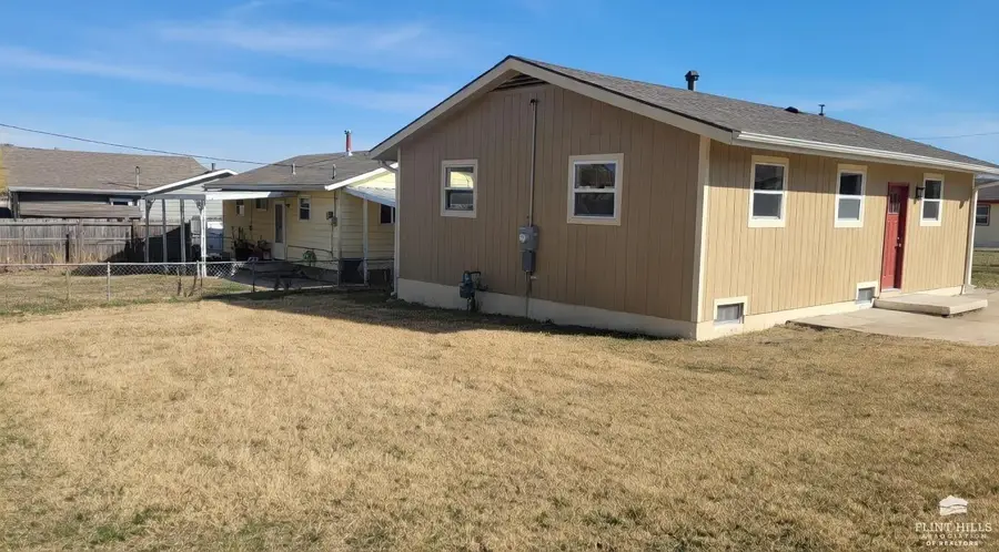 1502 W 16th Street, Junction City, KS 66441 - #3