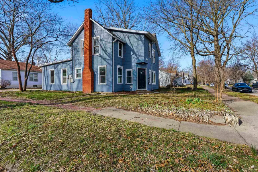 501 Moro Street, Manhattan, KS 66502 - #2