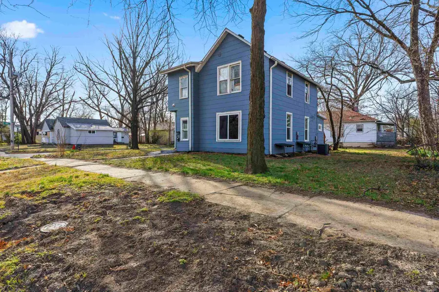 501 Moro Street, Manhattan, KS 66502 - #3