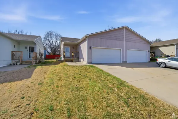 113 Walnut, Wamego, KS 66547
