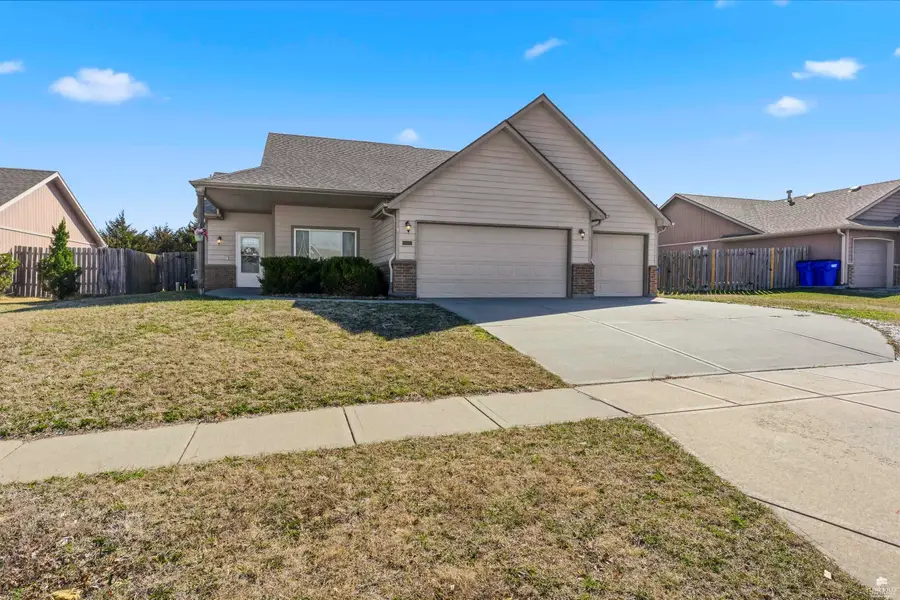 1109 Coyote Drive, Junction City, KS 66441 - #3