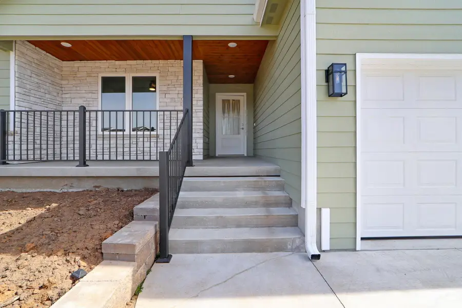 4026 Scenic Crossing, Manhattan, KS 66503 - #2