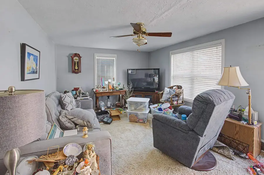 3137 Bermuda Lane, Manhattan, KS 66503 - #3