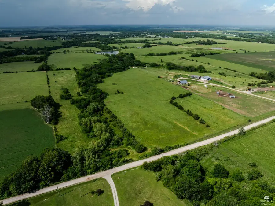 00000 Gillaspie, Wamego, KS 66547 - #3