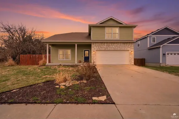 1937 Sutterwoods Road, Junction City, KS 66441