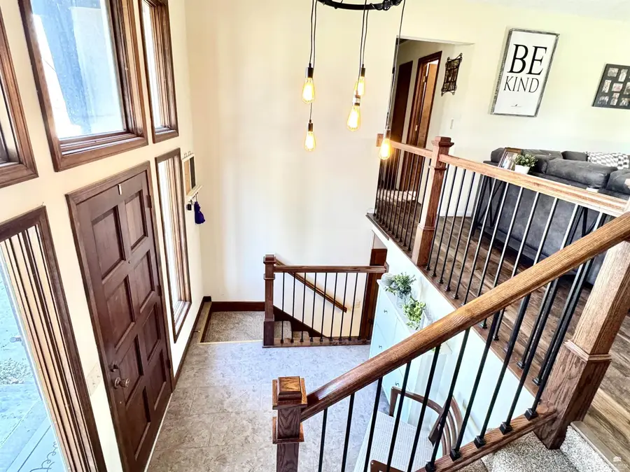 2010 8th Street, Clay Center, KS 67432 - #3