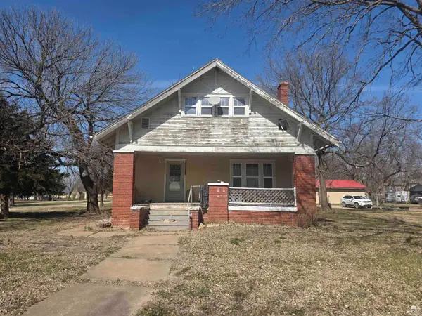 130 W Stockholm Street, White City, KS 66872