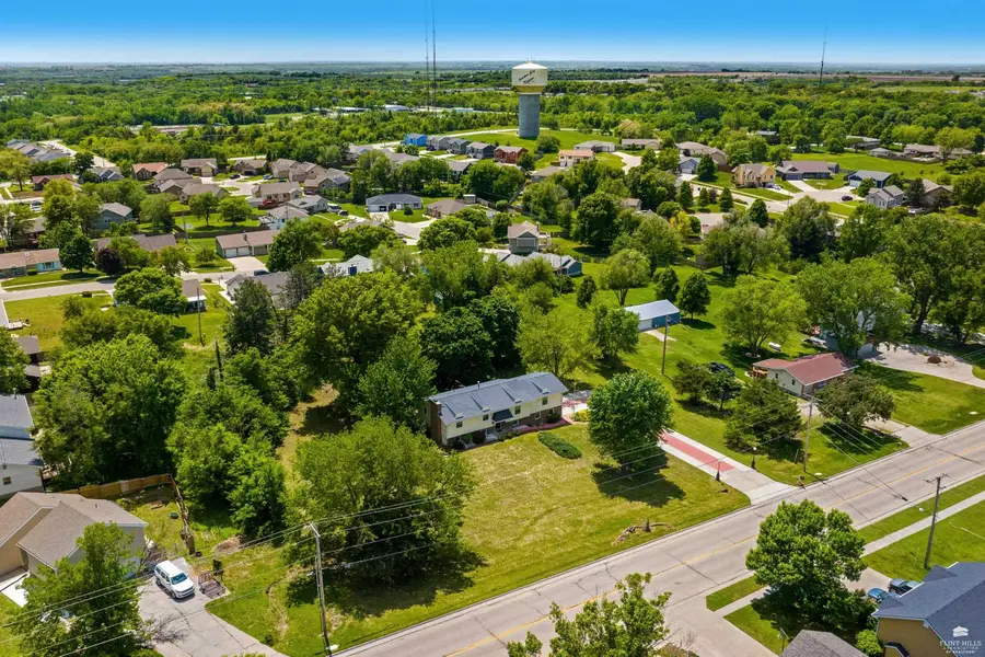 2023 Mcfarland Road, Junction City, KS 66441 - #2