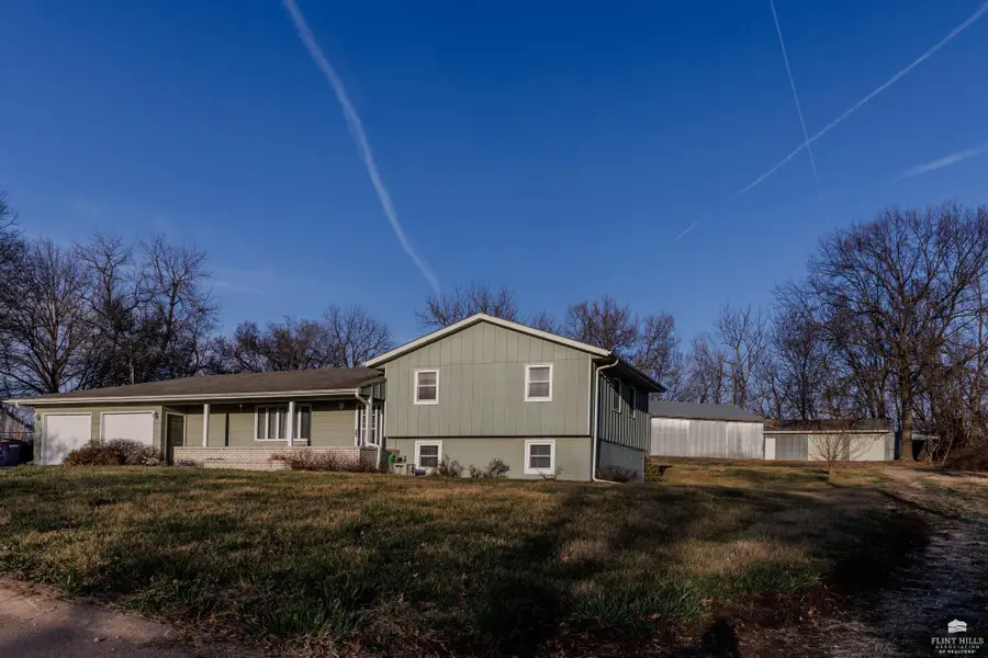 4565 Hwy 99, Wamego, KS 66547 - #2