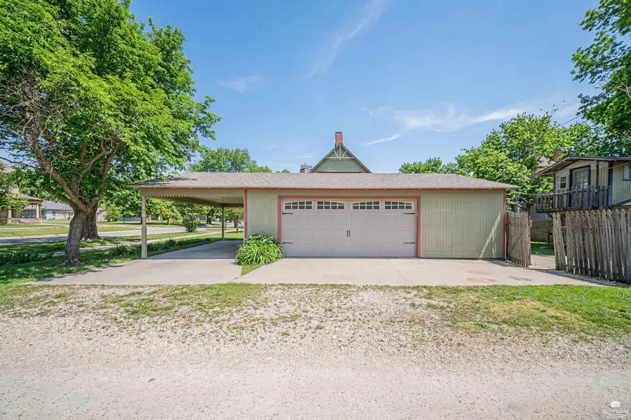 237 W 3rd Street, Junction City, KS 66441 - #3