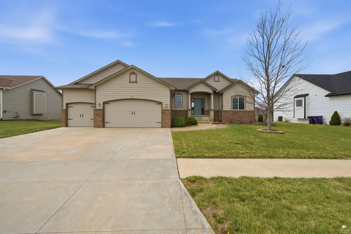9786 Heather Lane, Manhattan, KS 66502 - #1