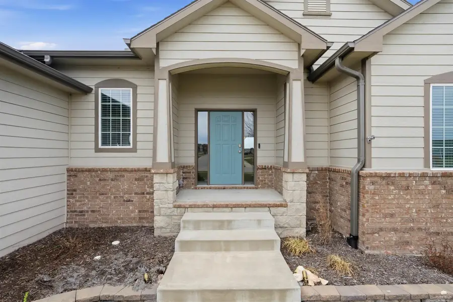 9786 Heather Lane, Manhattan, KS 66502 - #3