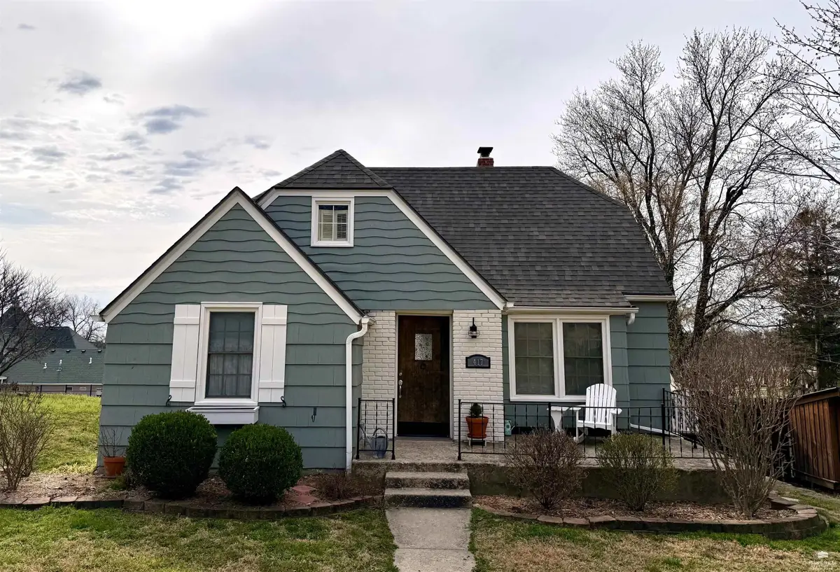 417 Columbia Street, Council Grove, KS 66846 - #1