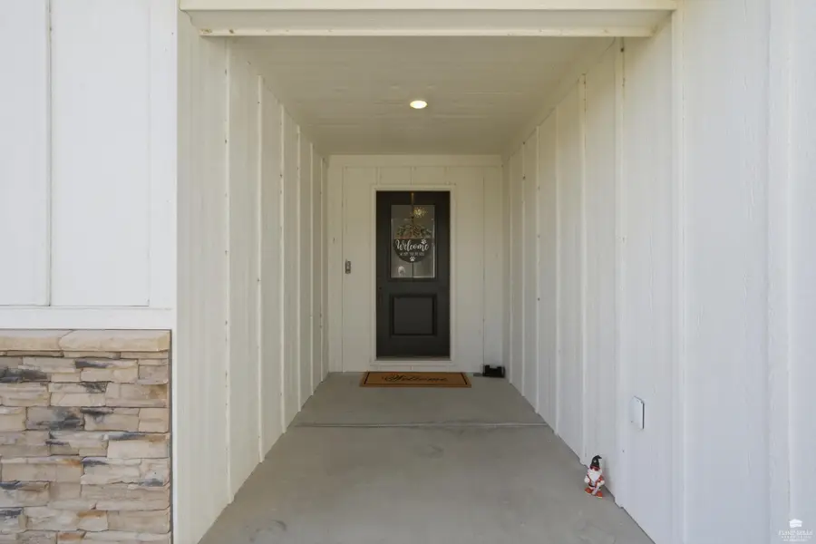 726 Fossilridge Circle, Manhattan, KS 66503 - #3