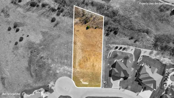 2208 Mackintosh Court, Manhattan, KS 66503