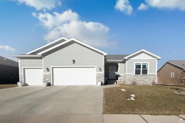8763 N Kelliann Way, Manhattan, KS 66502