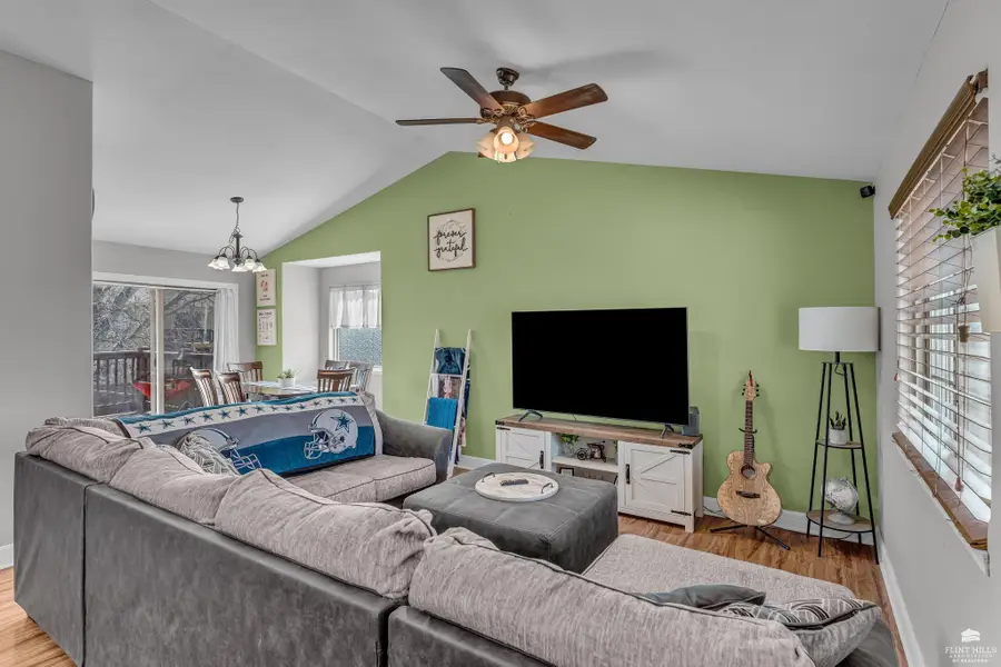 1013 Dagen, Junction City, KS 66441 - #3