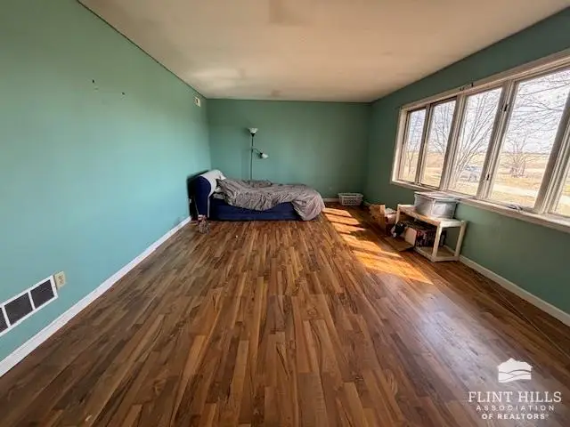 1576 1100 Avenue, Hope, KS 67451 - #3