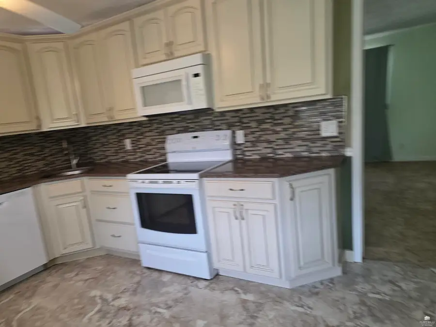 230 S Garfield Street, Enterprise, KS 67441 - #3