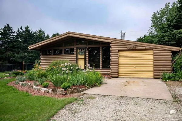 11312 Rimrock Drive, Manhattan, KS 66503