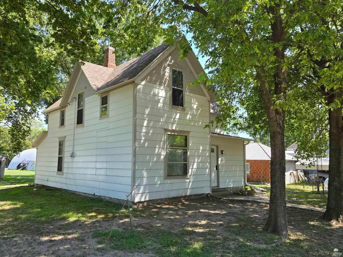 2988 Walnut Street, Talmage, KS 67482 - #1