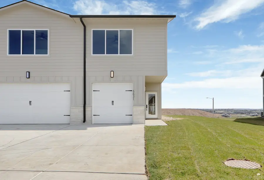5631 Goheen Drive, Manhattan, KS 66503 - #2