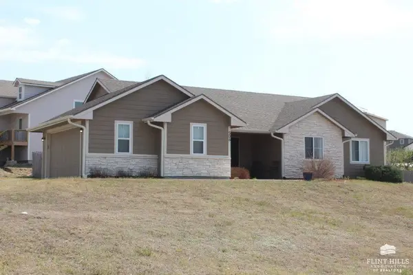 506 Prairie Meadow Road, St. George, KS 66535