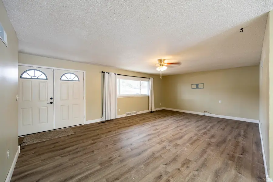 222 W Elm Street, Junction City, KS 66441 - #2