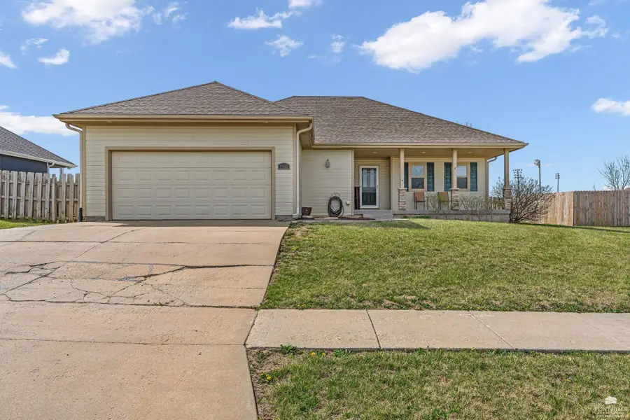 1913 Thompson, Junction City, KS 66441 - #2