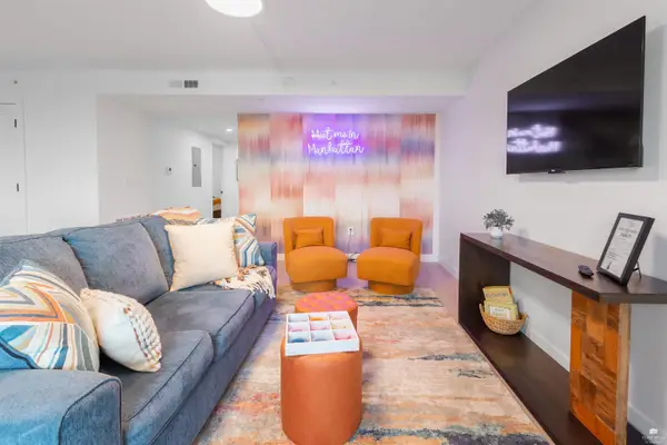 1700 N Manhattan Avenue #307, Manhattan, KS 66502