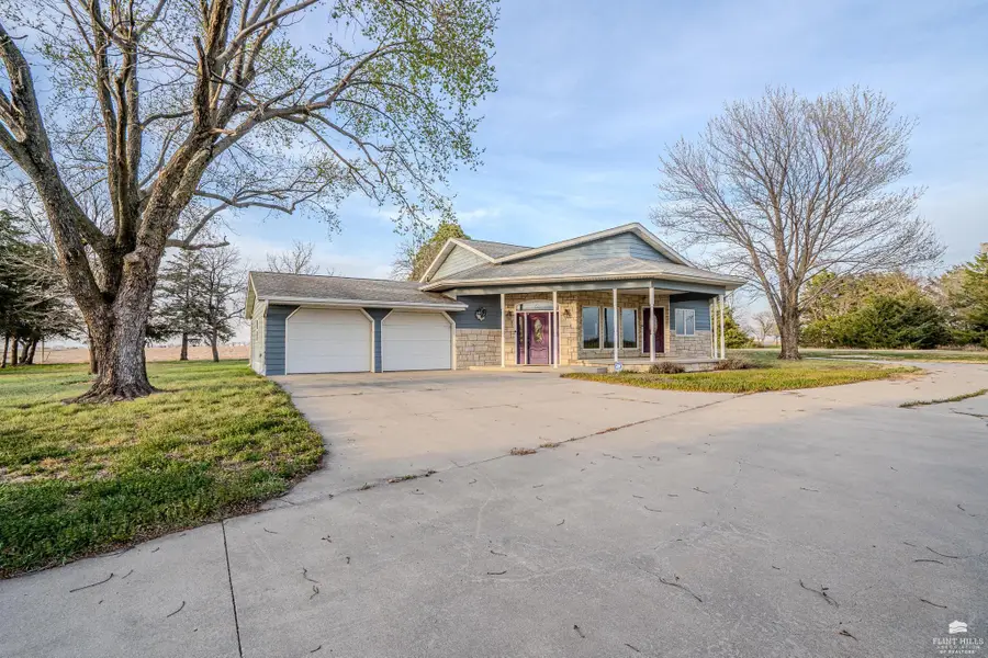 1250 14th Road, Clay Center, KS 67432 - #3