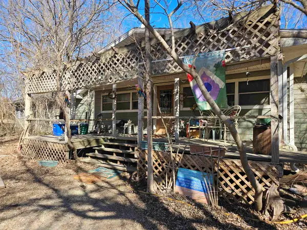 6700 N 52nd Street, Manhattan, KS 66503