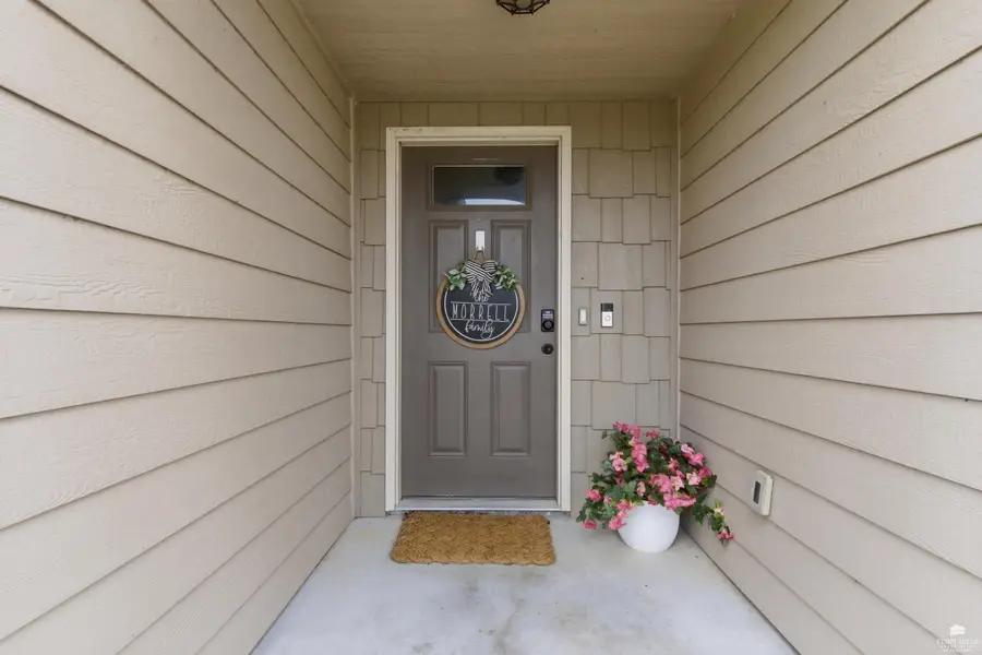 419 Northfield Road, Manhattan, KS 66502 - #3