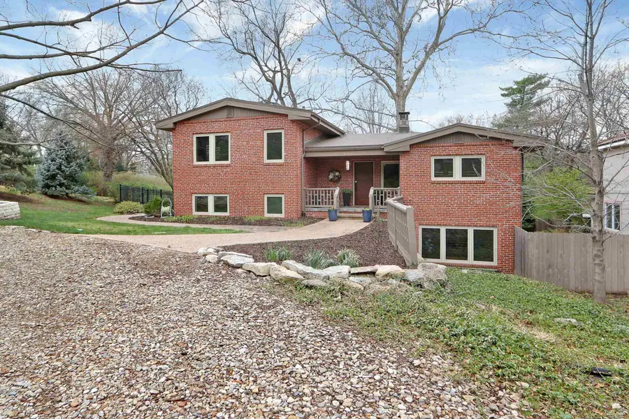 226 S Delaware, Manhattan, KS 66502 - #3